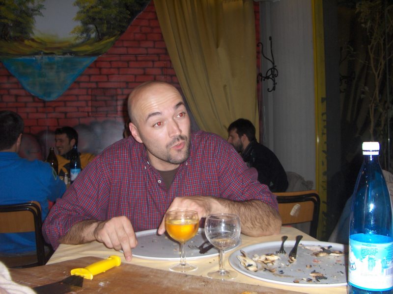 apr  3 23:23 2006